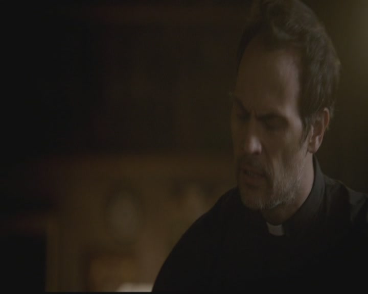 VampireDiariesWorld-dot-org_TheOriginals1x09ReigningPainInNewOrleans1111.jpg