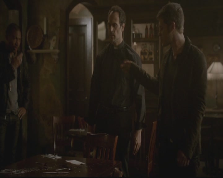 VampireDiariesWorld-dot-org_TheOriginals1x09ReigningPainInNewOrleans1203.jpg