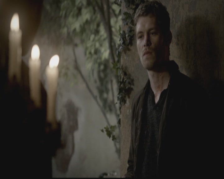 VampireDiariesWorld-dot-org_TheOriginals1x09ReigningPainInNewOrleans1374.jpg