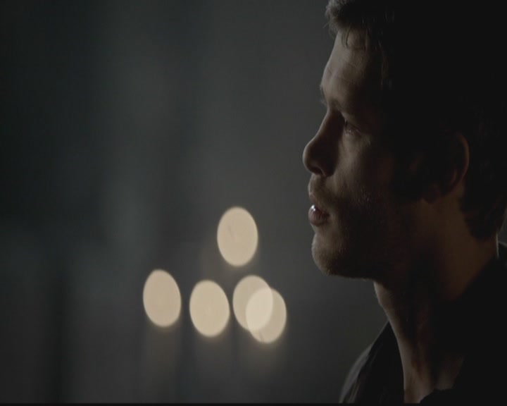 VampireDiariesWorld-dot-org_TheOriginals1x09ReigningPainInNewOrleans1405.jpg