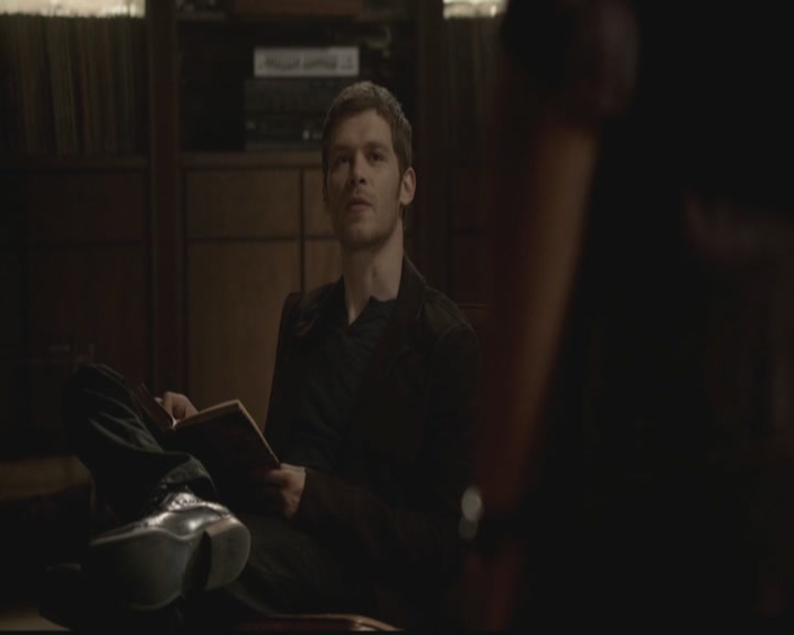 VampireDiariesWorld-dot-org_TheOriginals1x09ReigningPainInNewOrleans1528.jpg