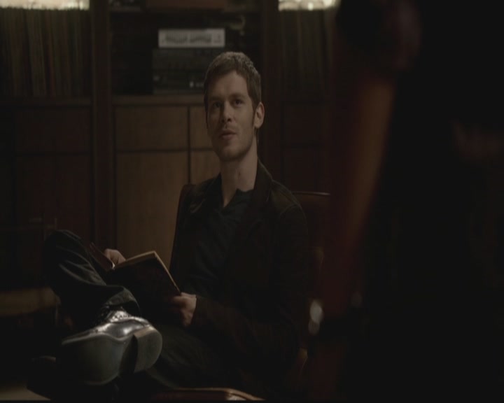 VampireDiariesWorld-dot-org_TheOriginals1x09ReigningPainInNewOrleans1534.jpg