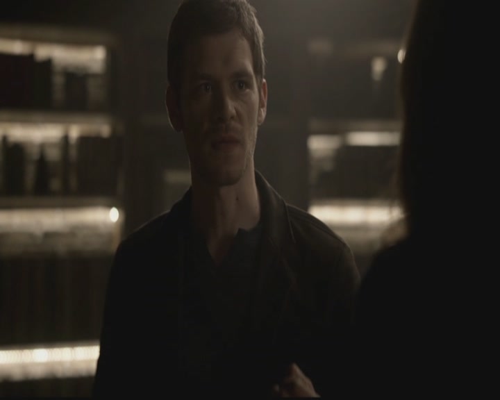 VampireDiariesWorld-dot-org_TheOriginals1x09ReigningPainInNewOrleans1548.jpg