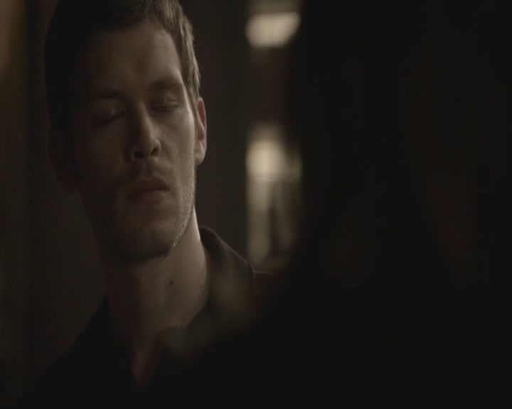 VampireDiariesWorld-dot-org_TheOriginals1x09ReigningPainInNewOrleans1566.jpg