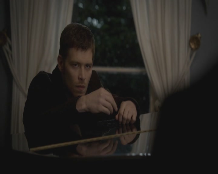 VampireDiariesWorld-dot-org_TheOriginals1x09ReigningPainInNewOrleans1754.jpg