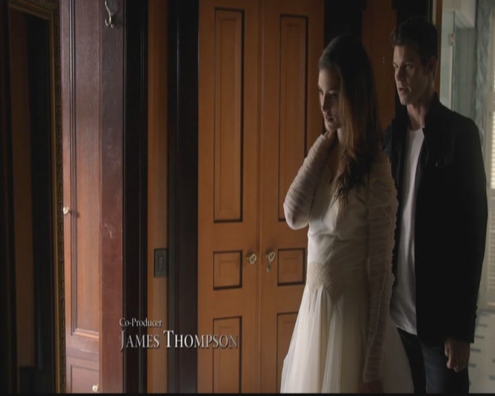 VampireDiariesWorld-dot-org_TheOriginals1x10TheCasketGirls2584.jpg