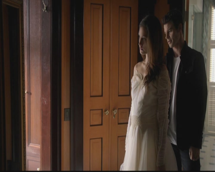 VampireDiariesWorld-dot-org_TheOriginals1x10TheCasketGirls2588.jpg