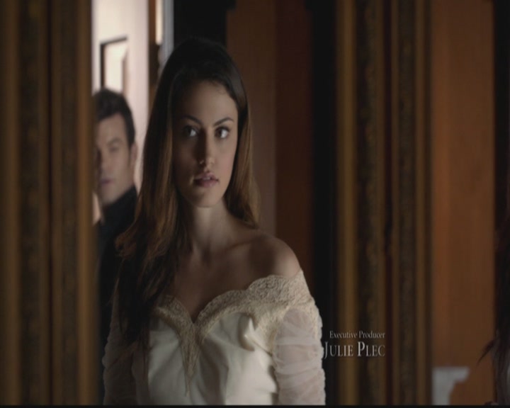 VampireDiariesWorld-dot-org_TheOriginals1x10TheCasketGirls2621.jpg