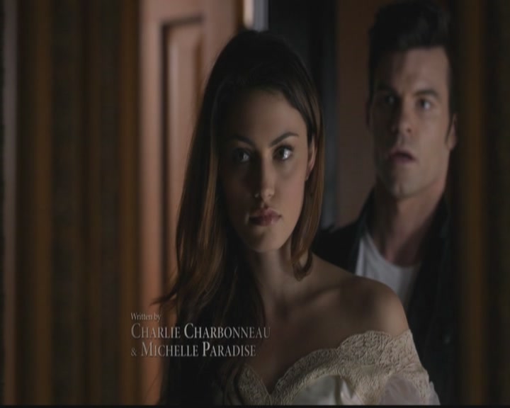 VampireDiariesWorld-dot-org_TheOriginals1x10TheCasketGirls2640.jpg