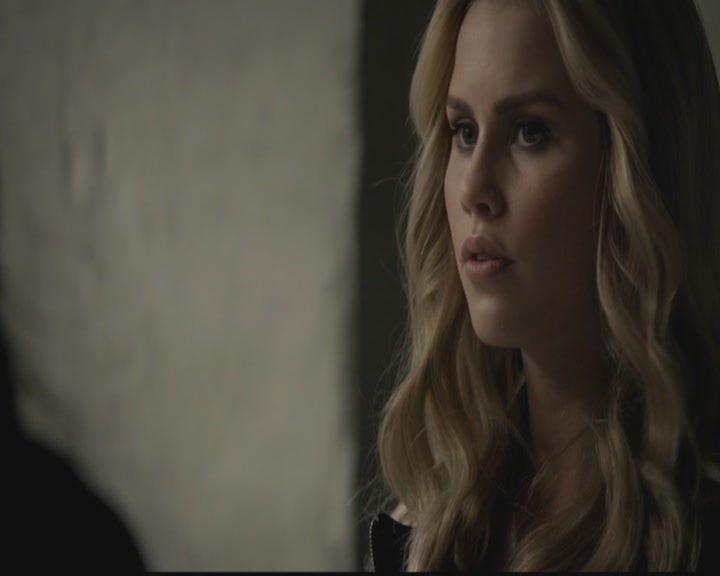 VampireDiariesWorld-dot-org_TheOriginals1x10TheCasketGirls2905.jpg