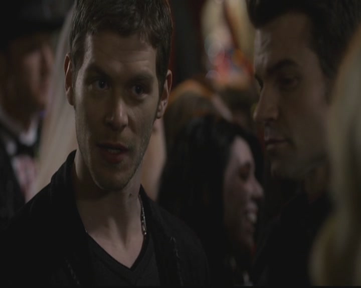 VampireDiariesWorld-dot-org_TheOriginals1x10TheCasketGirls3275.jpg