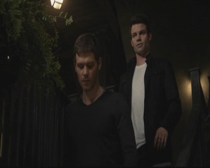 VampireDiariesWorld-dot-org_TheOriginals1x10TheCasketGirls3598.jpg