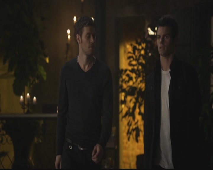 VampireDiariesWorld-dot-org_TheOriginals1x10TheCasketGirls3623.jpg