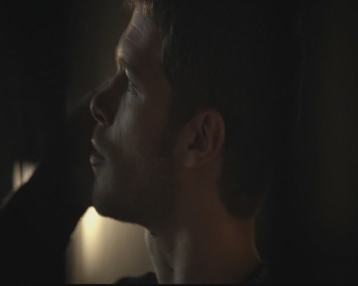 VampireDiariesWorld-dot-org_TheOriginals1x10TheCasketGirls4133.jpg