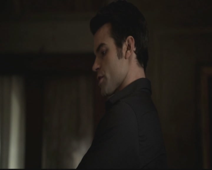 VampireDiariesWorld-dot-org_TheOriginals1x11ApresMoileDeluge0077.jpg