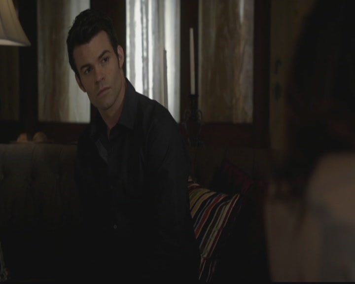 VampireDiariesWorld-dot-org_TheOriginals1x11ApresMoileDeluge0186.jpg