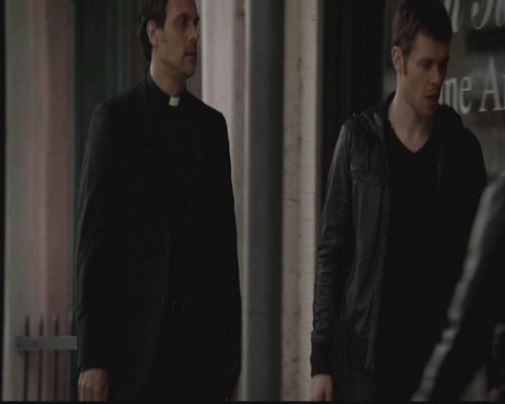 VampireDiariesWorld-dot-org_TheOriginals1x11ApresMoileDeluge0564.jpg