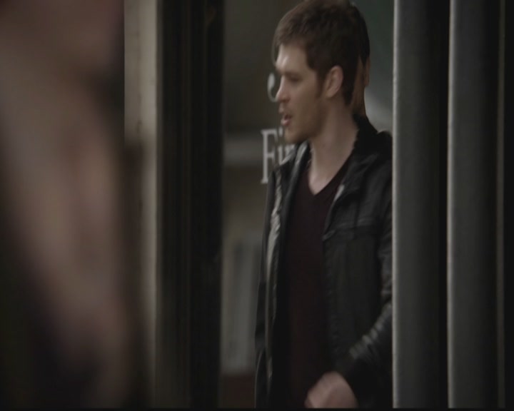 VampireDiariesWorld-dot-org_TheOriginals1x11ApresMoileDeluge0566.jpg