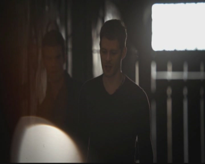 VampireDiariesWorld-dot-org_TheOriginals1x11ApresMoileDeluge0699.jpg