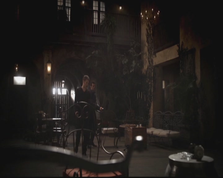 VampireDiariesWorld-dot-org_TheOriginals1x11ApresMoileDeluge0704.jpg