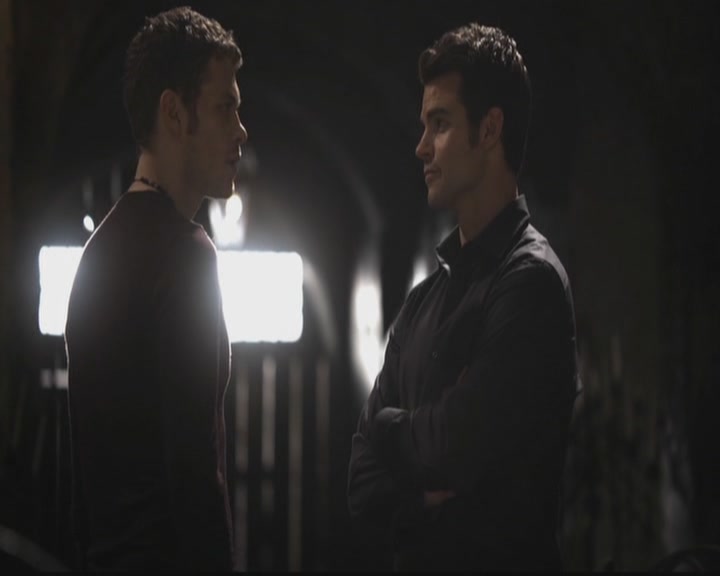 VampireDiariesWorld-dot-org_TheOriginals1x11ApresMoileDeluge0784.jpg