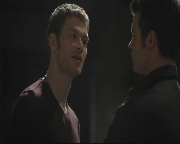 VampireDiariesWorld-dot-org_TheOriginals1x11ApresMoileDeluge0788.jpg