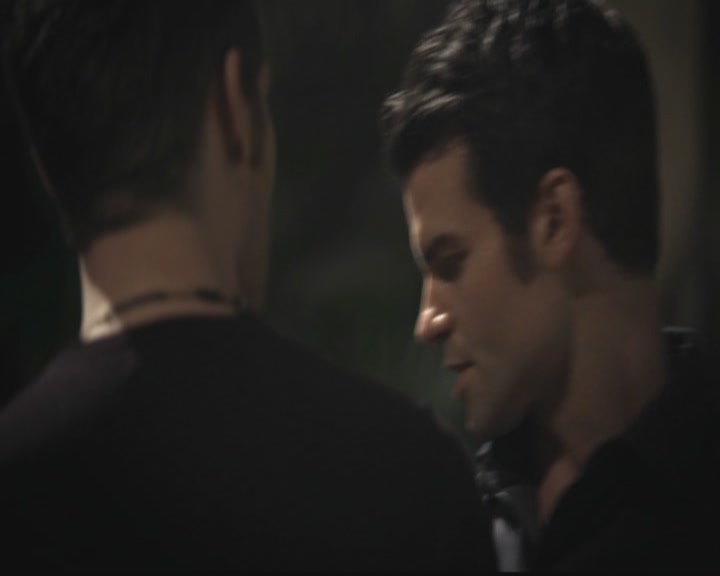 VampireDiariesWorld-dot-org_TheOriginals1x11ApresMoileDeluge0793.jpg