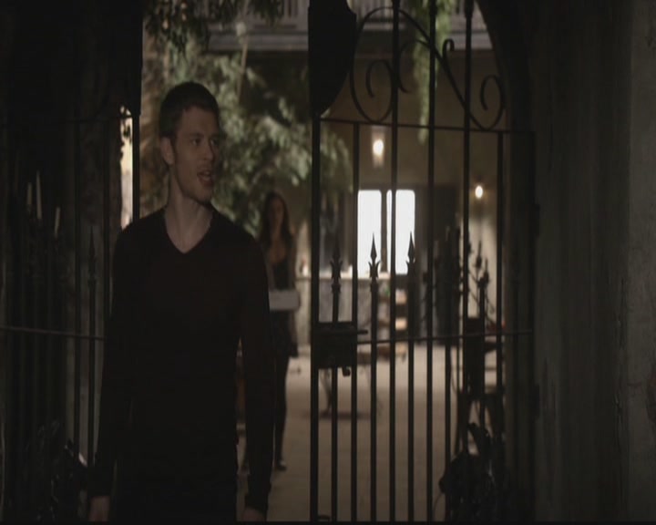 VampireDiariesWorld-dot-org_TheOriginals1x11ApresMoileDeluge0802.jpg