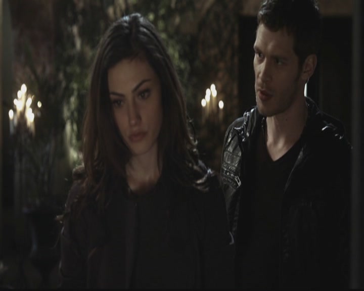 VampireDiariesWorld-dot-org_TheOriginals1x11ApresMoileDeluge1052.jpg