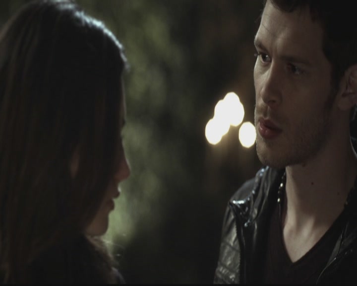 VampireDiariesWorld-dot-org_TheOriginals1x11ApresMoileDeluge1055.jpg