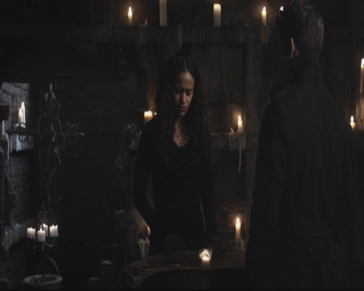 VampireDiariesWorld-dot-org_TheOriginals1x11ApresMoileDeluge1080.jpg