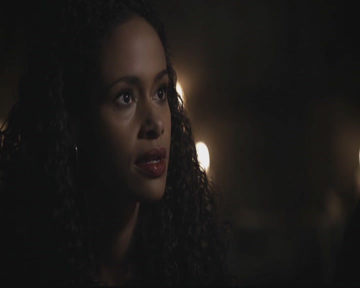 VampireDiariesWorld-dot-org_TheOriginals1x11ApresMoileDeluge1099.jpg