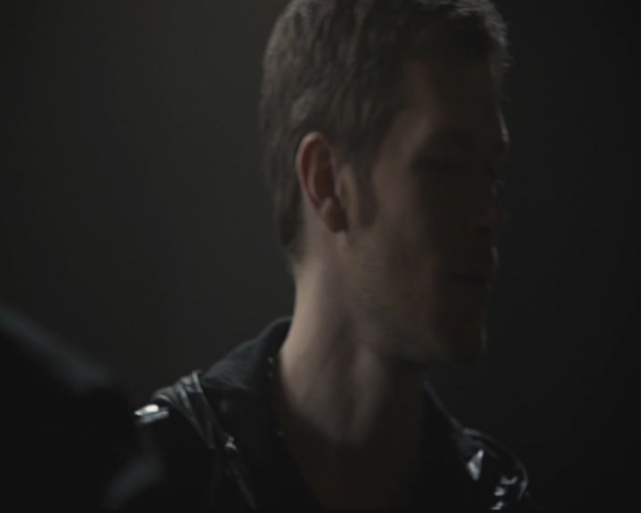 VampireDiariesWorld-dot-org_TheOriginals1x11ApresMoileDeluge1225.jpg