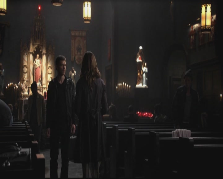 VampireDiariesWorld-dot-org_TheOriginals1x11ApresMoileDeluge1249.jpg