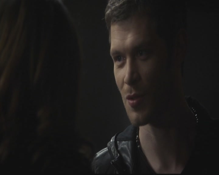 VampireDiariesWorld-dot-org_TheOriginals1x11ApresMoileDeluge1300.jpg