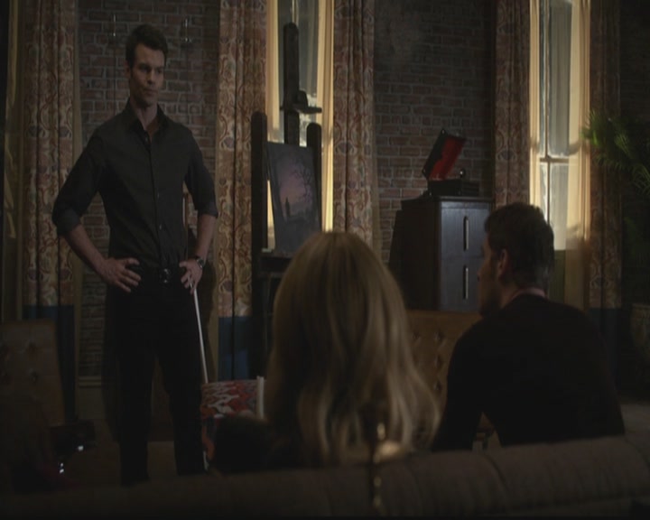 VampireDiariesWorld-dot-org_TheOriginals1x11ApresMoileDeluge1366.jpg