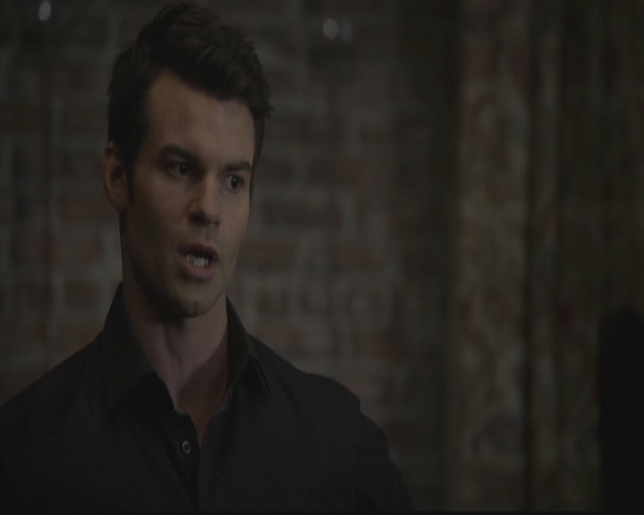 VampireDiariesWorld-dot-org_TheOriginals1x11ApresMoileDeluge1371.jpg