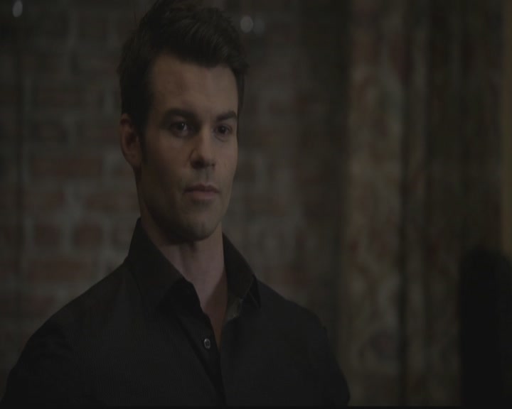 VampireDiariesWorld-dot-org_TheOriginals1x11ApresMoileDeluge1381.jpg