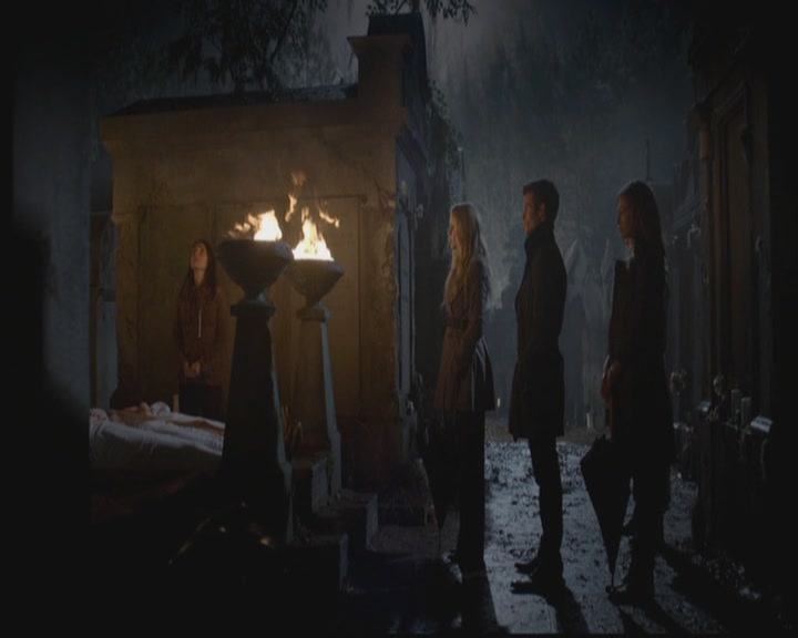 VampireDiariesWorld-dot-org_TheOriginals1x11ApresMoileDeluge1864.jpg