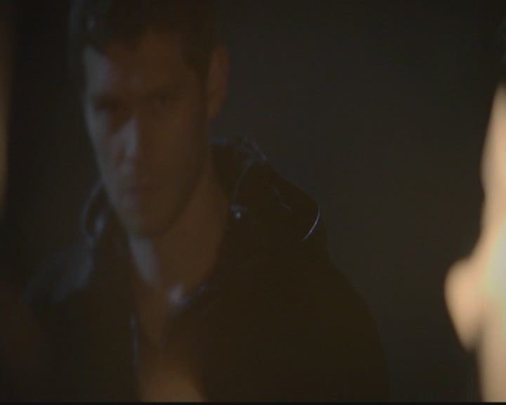 VampireDiariesWorld-dot-org_TheOriginals1x11ApresMoileDeluge1928.jpg