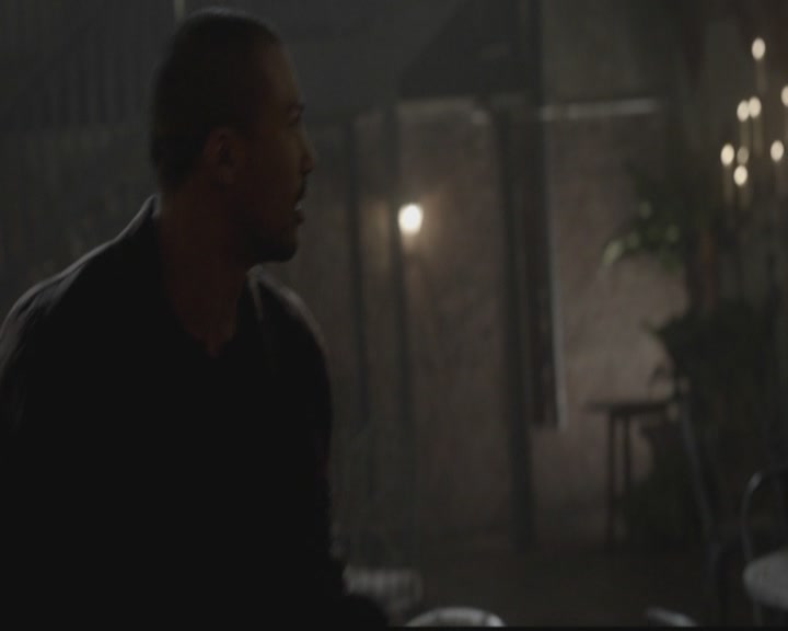 VampireDiariesWorld-dot-org_TheOriginals1x11ApresMoileDeluge1951.jpg