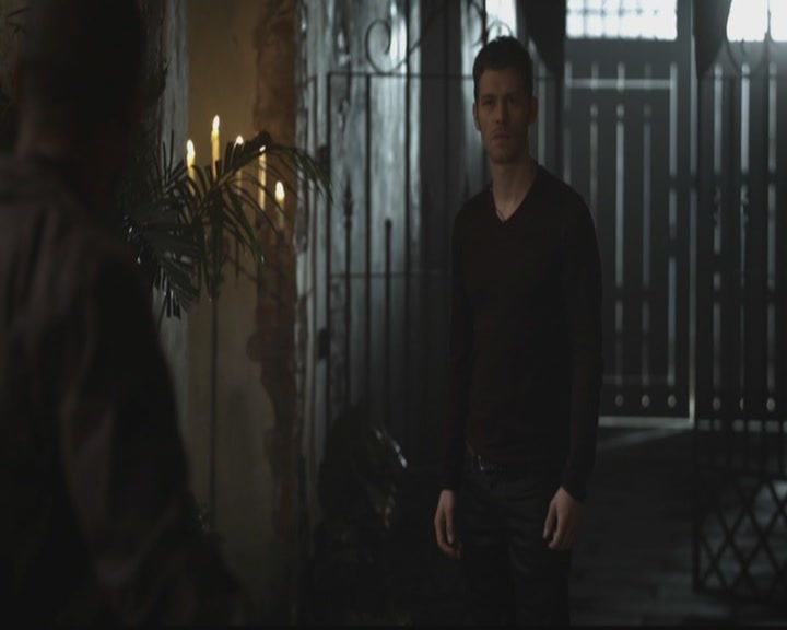 VampireDiariesWorld-dot-org_TheOriginals1x11ApresMoileDeluge1972.jpg