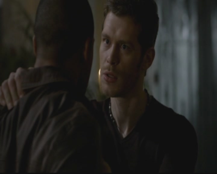 VampireDiariesWorld-dot-org_TheOriginals1x11ApresMoileDeluge1977.jpg