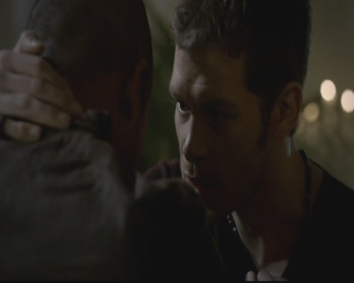 VampireDiariesWorld-dot-org_TheOriginals1x11ApresMoileDeluge1994.jpg