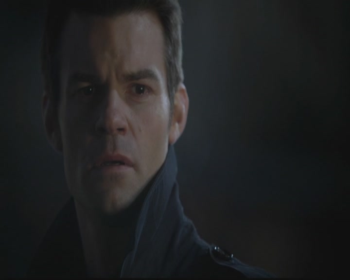 VampireDiariesWorld-dot-org_TheOriginals1x11ApresMoileDeluge2118.jpg