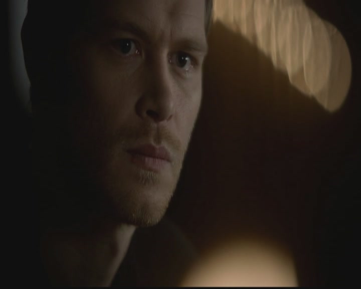 VampireDiariesWorld-dot-org_TheOriginals1x11ApresMoileDeluge2183.jpg