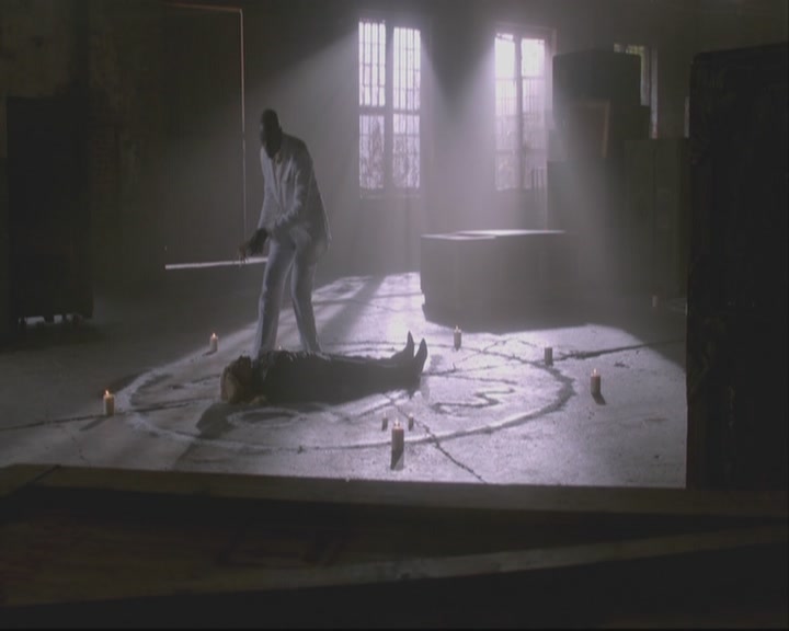 VampireDiariesWorld-dot-org_TheOriginals1x12DanceBackFromTheGrave-deletedscene0010.jpg