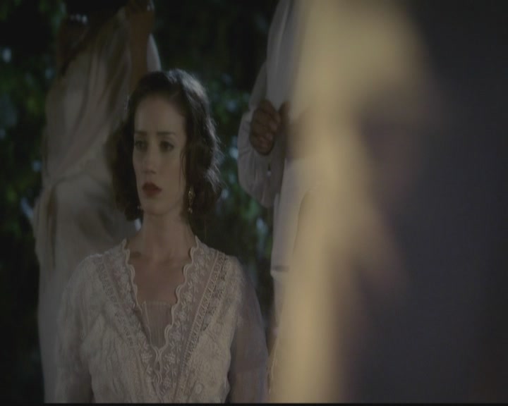 VampireDiariesWorld-dot-org_TheOriginals1x12DanceBackFromTheGrave0162.jpg