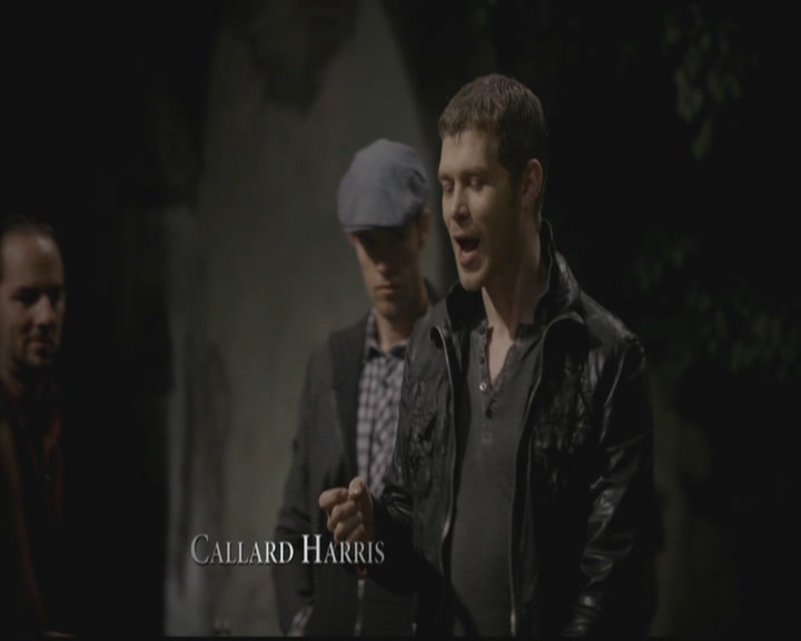 VampireDiariesWorld-dot-org_TheOriginals1x12DanceBackFromTheGrave0402.jpg