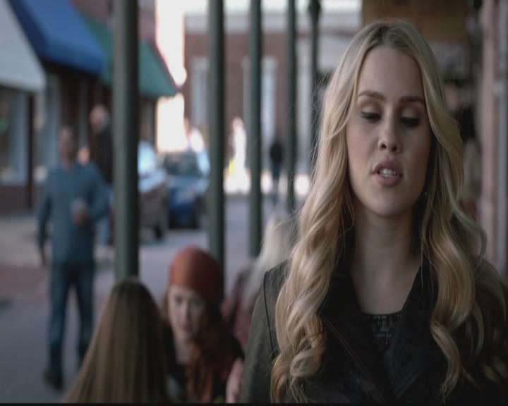 VampireDiariesWorld-dot-org_TheOriginals1x12DanceBackFromTheGrave0453.jpg